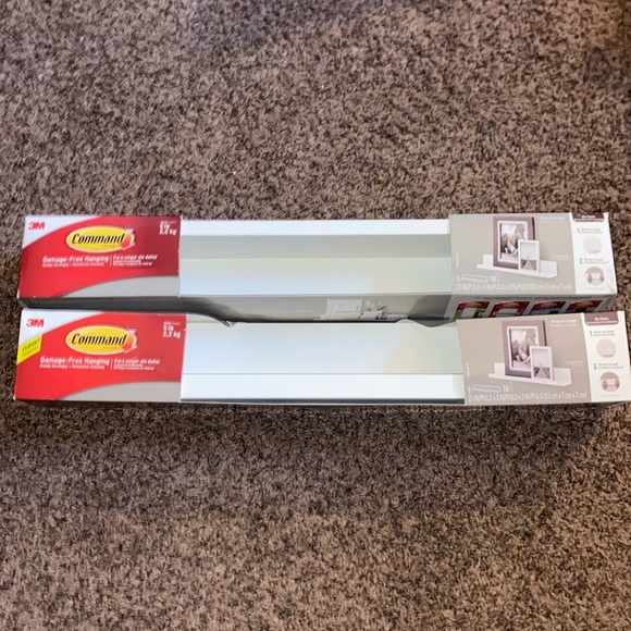 New! Command Picture Ledge with 10 Mounting Strips - Picture 1 of 6